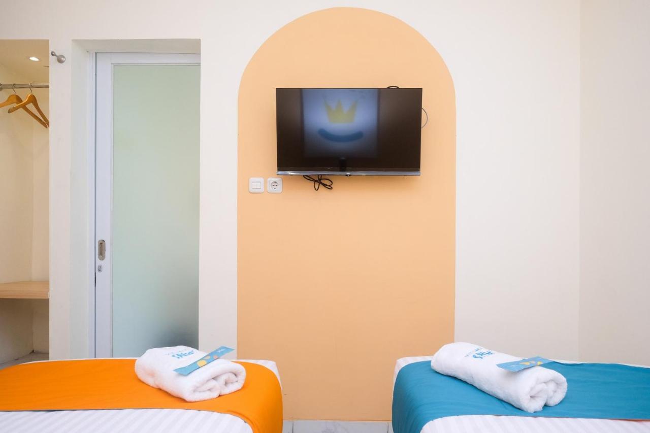 Sans Hotel Aurum Majapahit Semarang Exterior photo